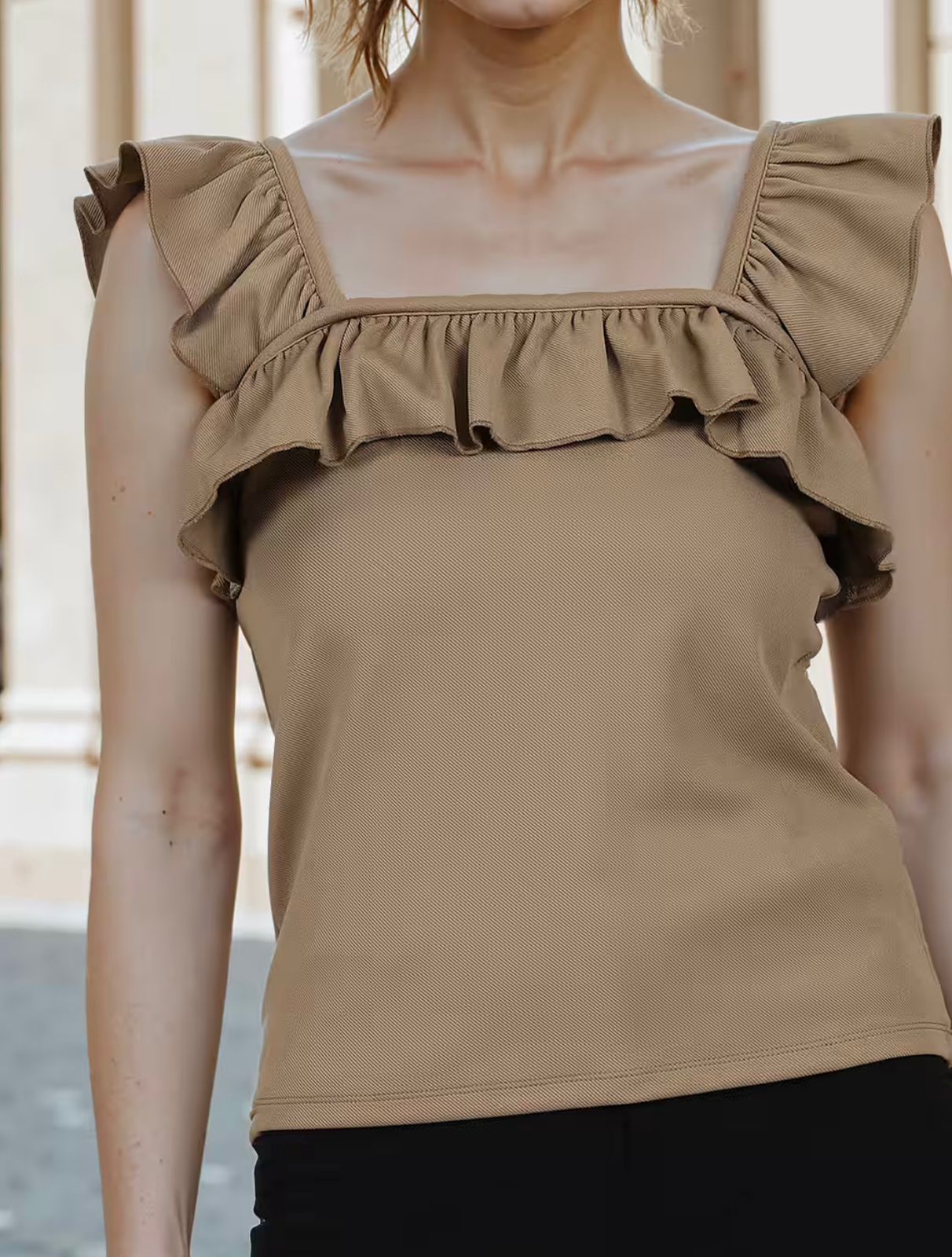 Square Neck Cap Sleeves Ruffled Fitted Short Top